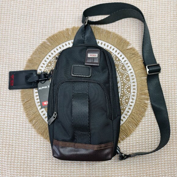 TUMI Alpha Bravo Tactical Chest Rig | Black Anti-Theft Crossbody Security Pack - Picture 1 of 8